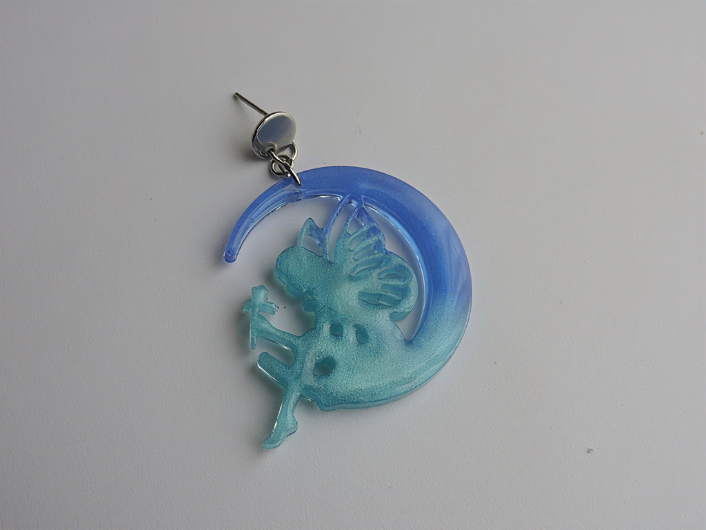 Pendientes Ángel Y Luna En Resina Azul