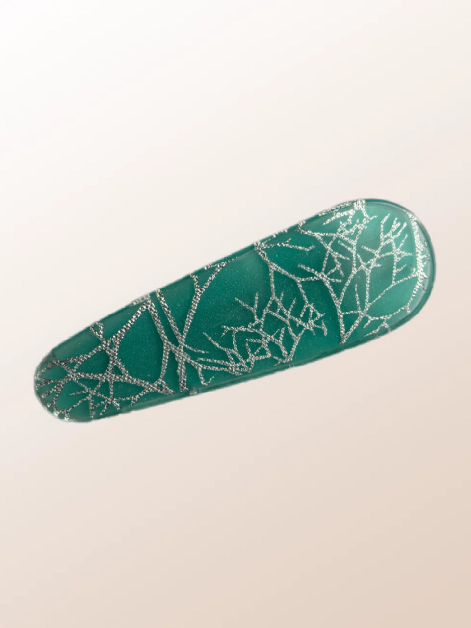Pinza Verde Esmeralda con red plateada en Resina