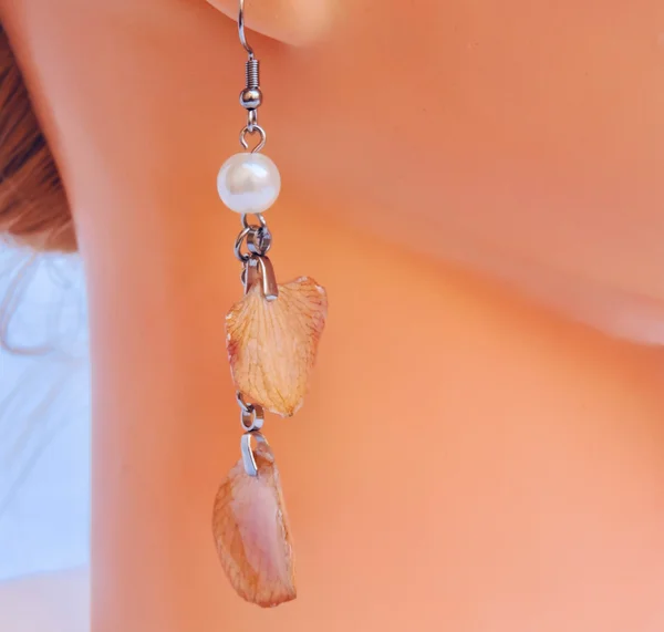 Pendientes "Susurro de Orquídea" con Perla